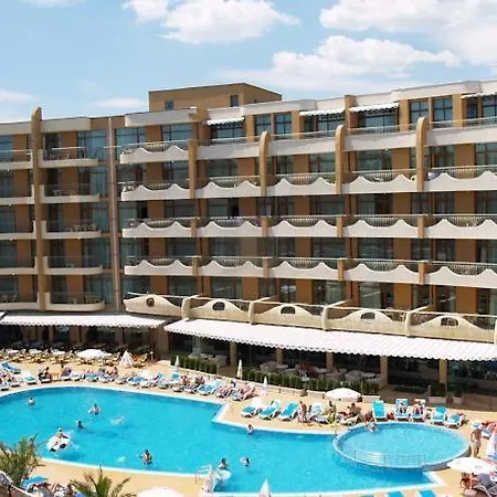Apartahotel Lux In 4 Star 3*